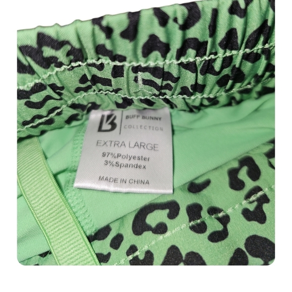Buffbunny NWT Flo Short V2 Green Leopard Print XL Flowy Shorts - Picture 4 of 6